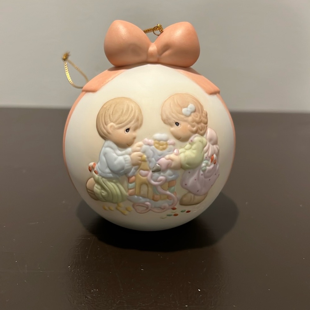 2002 ornament